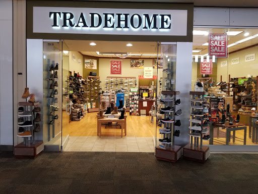 Shoe Store «Tradehome Shoes», reviews and photos, 3001 White Bear Ave #2017A, Maplewood, MN 55109, USA