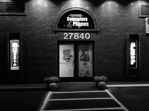 Phone Repair Service «Plymouth Computers & Phones», reviews and photos, 27840 Plymouth Rd, Livonia, MI 48150, USA