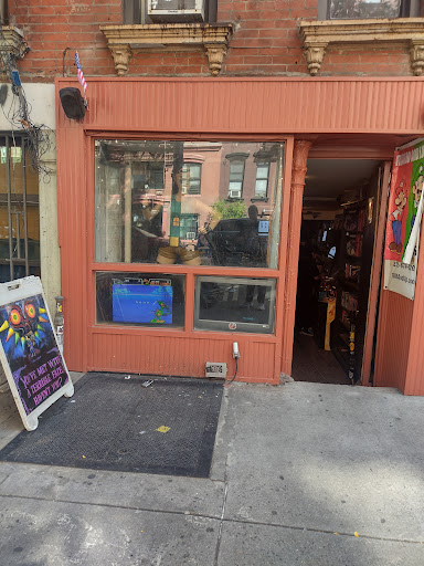 8 Bit And Up Video Games, 86 E 3rd St, New York, NY 10003, USA, 