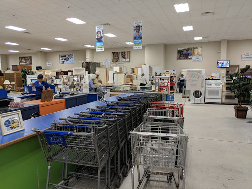 Non-Profit Organization «Indian River Habitat For Humanity ReStore», reviews and photos