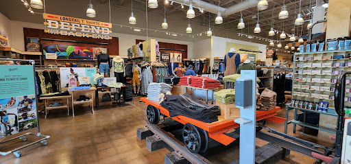 Clothing Store «Duluth Trading Company», reviews and photos, 252 57th Ave NE, Fridley, MN 55432, USA