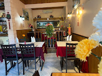 Atmosphère du Restaurant chinois Hong Kong 3 +33617390845 à Marseille - n°10