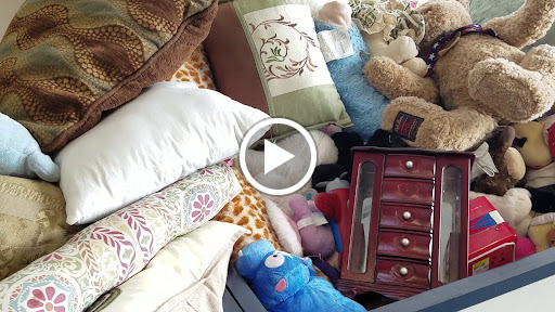 Thrift Store «Society of St. Vincent de Paul Long Beach Thrift Store», reviews and photos