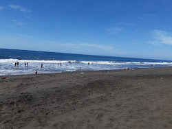 Foto von Playa de Monterrico und die siedlung