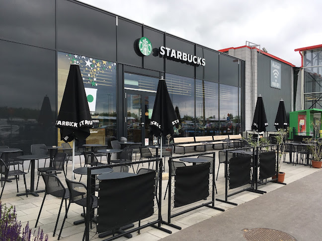 Hozzászólások és értékelések az Starbucks Auchan Budaörs-ról