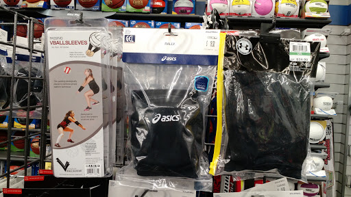 Sporting Goods Store «Big 5 Sporting Goods - Sunnyvale», reviews and photos, 721 Sunnyvale Saratoga Rd, Sunnyvale, CA 94087, USA