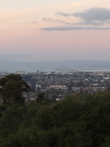 Shopping Mall «Laurelwood Shopping Center», reviews and photos, 1206 W Hillsdale Blvd, San Mateo, CA 94403, USA