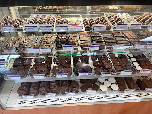 Ice Cream Shop «Cold Stone», reviews and photos, 1626 Highwoods Blvd, Greensboro, NC 27410, USA