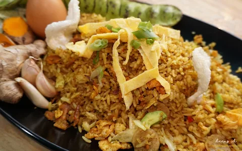 Nasi goreng malam jum'at image