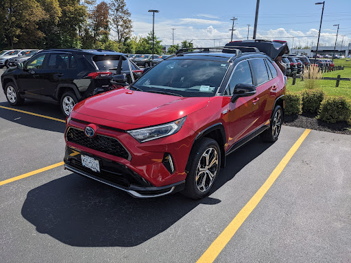 Car Dealer «Vanderstyne Toyota», reviews and photos, 4374 W Ridge Rd, Rochester, NY 14626, USA