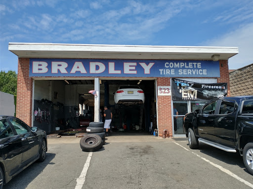 Tire Shop «Bradley Tire Services», reviews and photos, 523 Washington Ave, Belleville, NJ 07109, USA