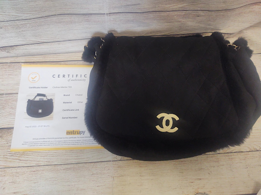 Used Clothing Store «Clothes Mentor», reviews and photos, 8601 W Cross Dr, Littleton, CO 80123, USA