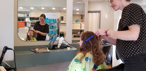 Beauty Salon «Lewis Hair Salon», reviews and photos, 813 S Aiken Ave, Pittsburgh, PA 15232, USA