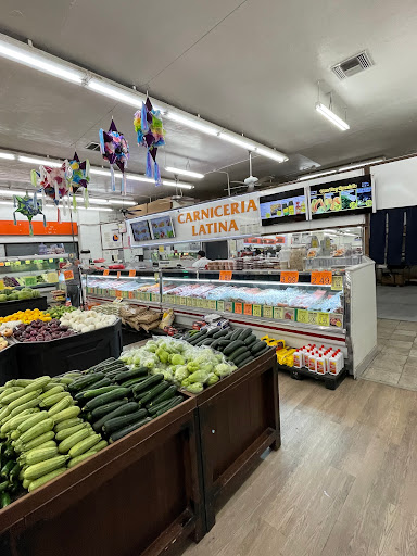 Grocery Store «Alhambra Market», reviews and photos, 2289 W Main St, Alhambra, CA 91801, USA