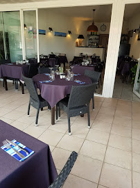 Atmosphère du Restaurant Lou Recantou à Portiragnes - n°3
