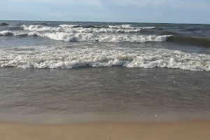 Lake Street Beach image