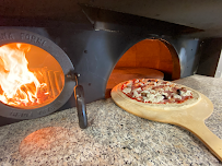 Photos du propriétaire du Pizzeria C PIZZA AU FEU DE BOIS Beauvais - n°2