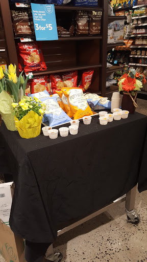 Grocery Store «Whole Foods Market», reviews and photos, 150 Ledge Rd, Darien, CT 06820, USA