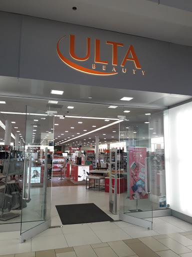 Cosmetics Store «Ulta Beauty», reviews and photos, 1701 Sunrise Hwy, Bay Shore, NY 11706, USA