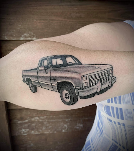 Tattoo Shop «Beauty from Ashes Tattoo parlor», reviews and photos, 303 Pennsylvania Ave, Crothersville, IN 47229, USA