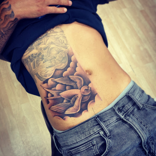 Tattoo Shop «Mountainside Tattoo & Piercing VT», reviews and photos, 55 Square, Bellows Falls, VT 05101, USA