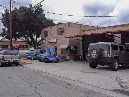 Mechanic «L&T Complete Auto Repair», reviews and photos, 2692 Main St, Riverside, CA 92501, USA