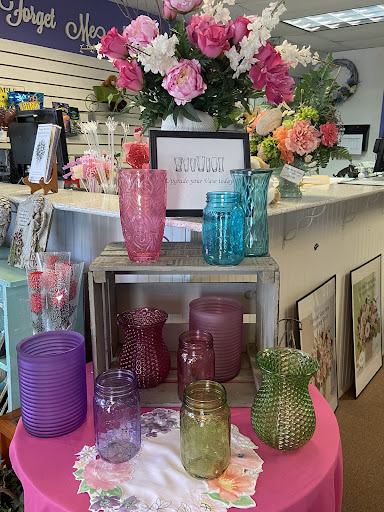 Florist «Forget Me Not Flowers & Gifts», reviews and photos, 423 Crain Hwy S, Glen Burnie, MD 21061, USA