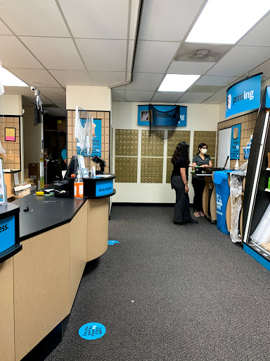 Shipping and Mailing Service «The UPS Store», reviews and photos, 140 B St #5, Davis, CA 95616, USA