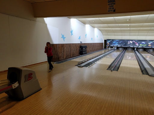 Bowling Alley «Middletown Harmony Bowl», reviews and photos, 1815 NJ-35, Middletown, NJ 07748, USA