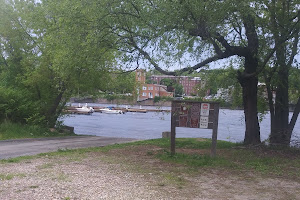 Washington Landing Park