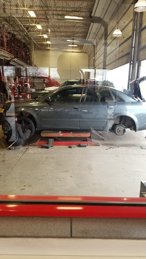 Tire Shop «Discount Tire Store», reviews and photos, 41550 Ford Rd, Canton, MI 48187, USA