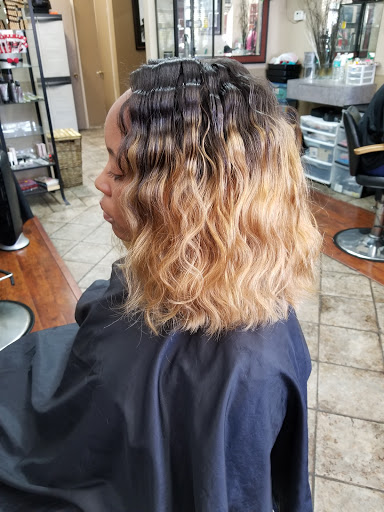 Beauty Salon «Sista Sista Beauty Salon», reviews and photos, 1949 W Cass St, Tampa, FL 33606, USA