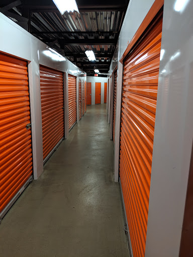 Self-Storage Facility «Public Storage», reviews and photos, 77 Mill Plain Rd, Danbury, CT 06811, USA