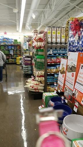 Pet Supply Store «Pet Supplies Plus», reviews and photos, 15060 Eureka Rd, Southgate, MI 48195, USA