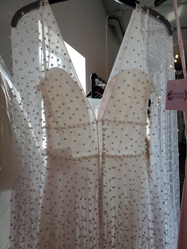 Bridal Shop «Renee Austin Wedding», reviews and photos, 1555 Plainfield Ave NE, Grand Rapids, MI 49505, USA