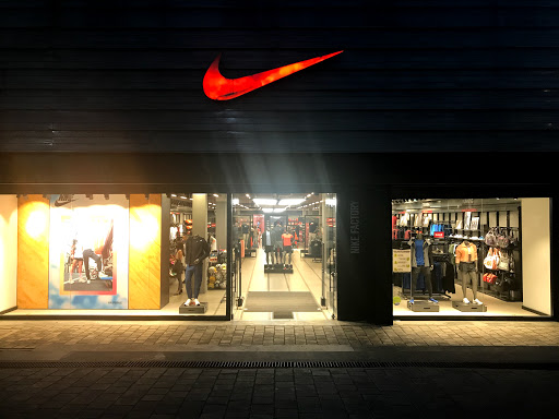 Tiendas nike Medellin ※TOP 10※