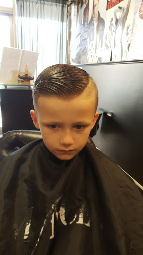 Barber Shop «Rockstar Barbershop & Salon», reviews and photos, 11335 W Atlantic Blvd, Coral Springs, FL 33071, USA