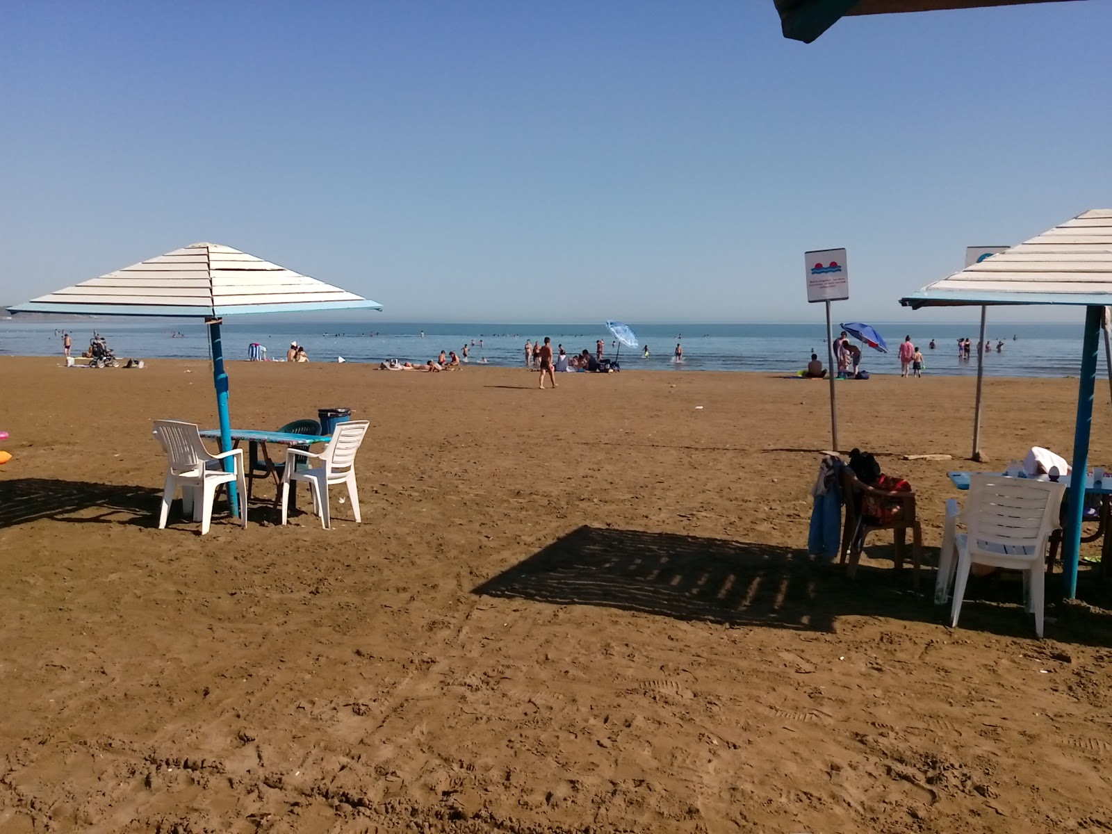 Photo of Buzovna Cimerliyi with turquoise pure water surface