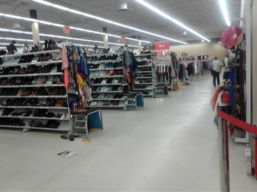 Thrift Store «Savers», reviews and photos, 2620 Carlisle Blvd NE, Albuquerque, NM 87110, USA