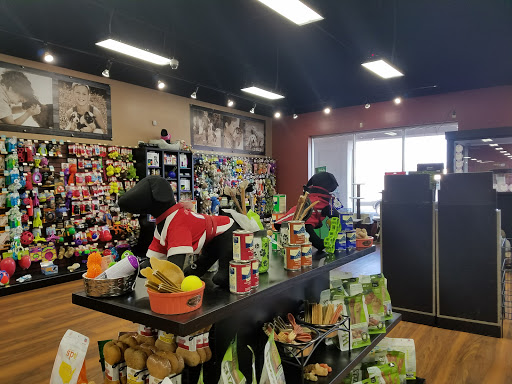 Pet Supply Store «PetSmart», reviews and photos, 1390 N Dupont Hwy, Dover, DE 19901, USA