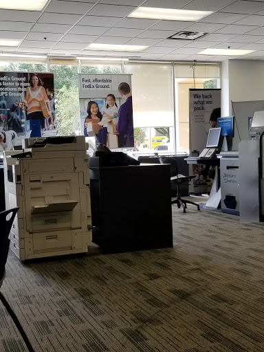 Print Shop «FedEx Office Print & Ship Center», reviews and photos, 150 S State Rd 434 #1091, Altamonte Springs, FL 32714, USA