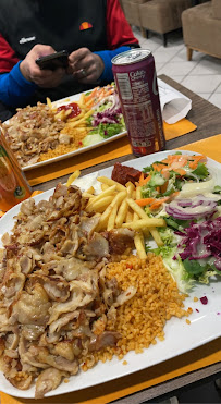 Plats et boissons du Restaurant halal ISKENDER KEBAB PIZZERIA à Valence - n°2