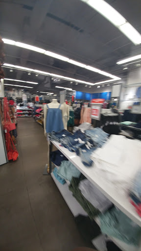 Clothing Store «Old Navy», reviews and photos, 1009 Flatbush Ave, Brooklyn, NY 11226, USA