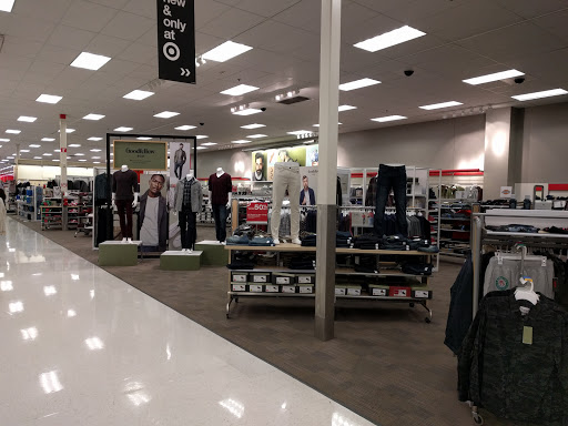 Department Store «Target», reviews and photos, 1825 E Primrose St, Springfield, MO 65804, USA