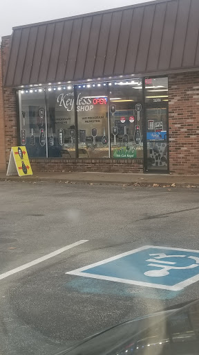 Locksmith «The Keyless Shop at Sears», reviews and photos, 6950 W 130th St, Middleburg Heights, OH 44130, USA