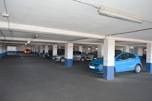 Parking Alfares image