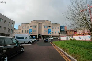 Royal United Hospital image