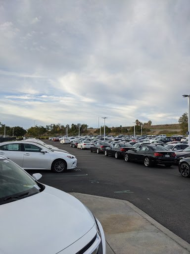 Used Car Dealer «CarMax Dealership», reviews and photos, 9501 Research Dr, Irvine, CA 92618, USA