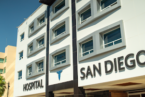 hospital san diego image