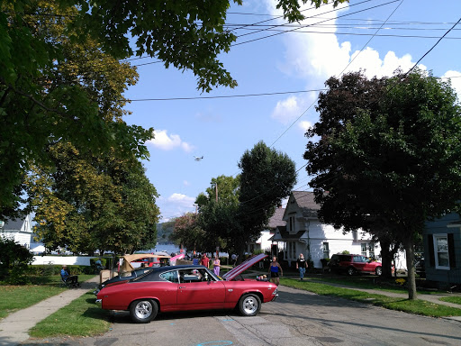 Grocery Store «Hammondsport Grocery», reviews and photos, 22 Shether St, Hammondsport, NY 14840, USA